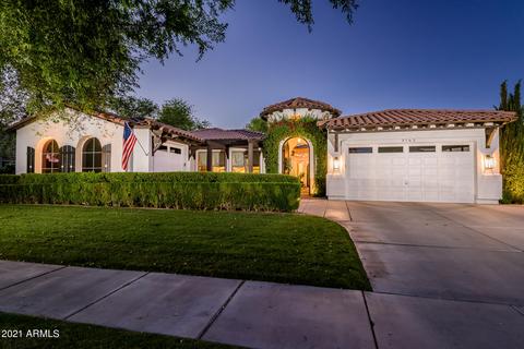 3162 E Page Ave, Gilbert, AZ 85234 photo 1