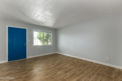 1014 E Diamond Dr, Tempe, AZ 85283 photo 4