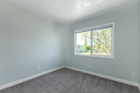 1014 E Diamond Dr, Tempe, AZ 85283 photo 13