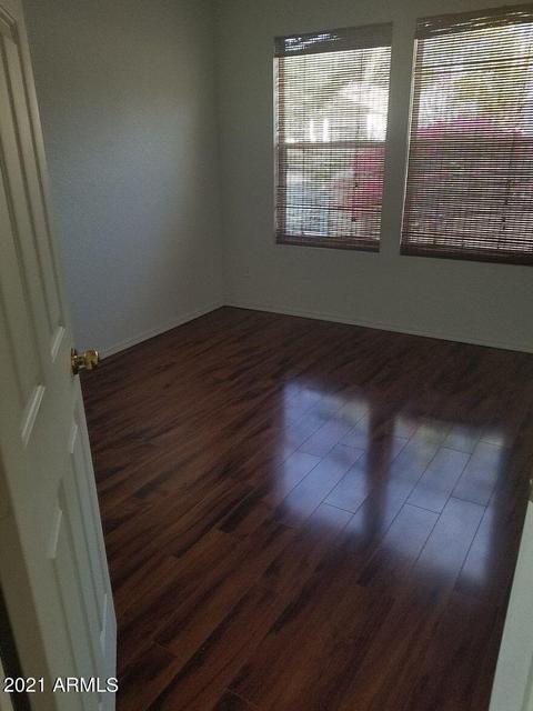 918 E Pedro Rd, Phoenix, AZ 85042 photo 11