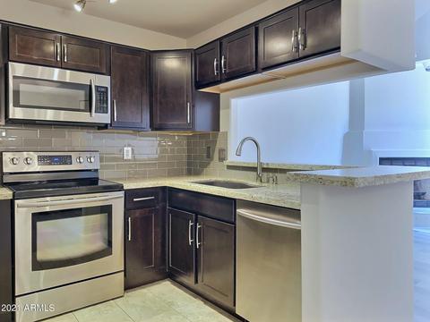 1025 E Highland Ave #36, Phoenix, AZ 85014 photo 5