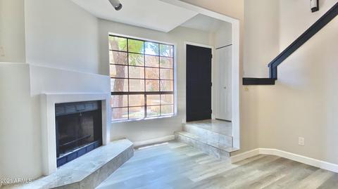 1025 E Highland Ave #36, Phoenix, AZ 85014 photo 3