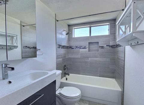 1025 E Highland Ave #36, Phoenix, AZ 85014 photo 9