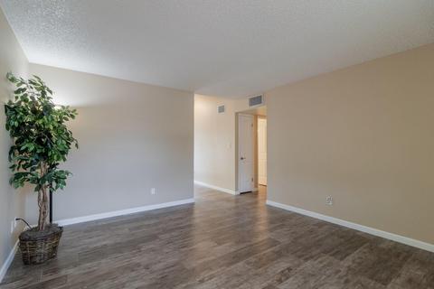 2862 E Dolphin Ave, Mesa, AZ 85204 photo 5
