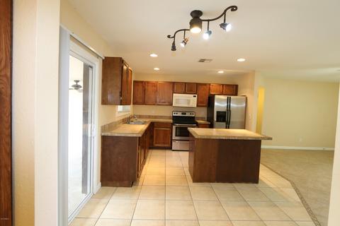 3325 E Helena Dr, Phoenix, AZ 85032 photo 8