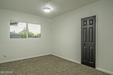 3011 N 25th Dr, Phoenix, AZ 85017 photo 8