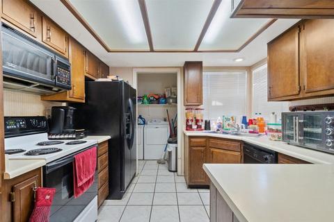 3856 E Acoma Dr, Phoenix, AZ 85032 photo 4