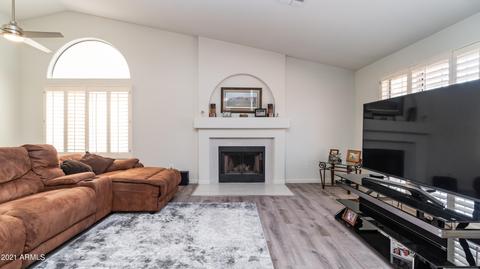 4636 E Desert Cactus St, Phoenix, AZ 85032 photo 3