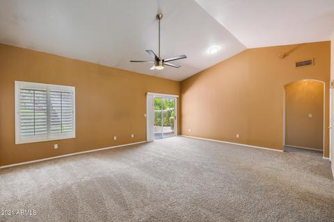 2551 E Taro Ln, Phoenix, AZ 85050 photo 4