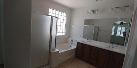 4271 E Vaughn Ave, Gilbert, AZ 85234 photo 2