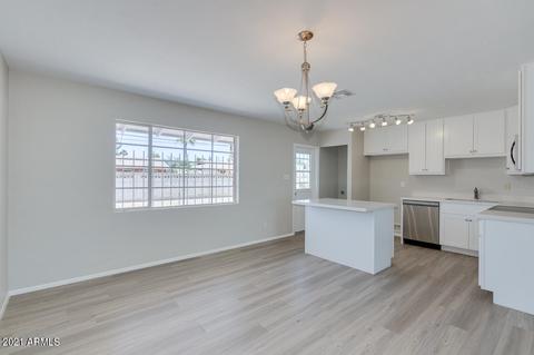 3942 W Stella Ln, Phoenix, AZ 85019 photo 7