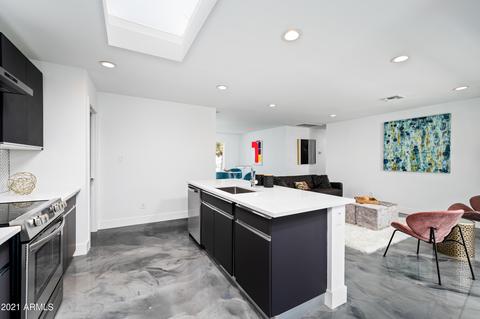 6344 N 13th Pl, Phoenix, AZ 85014 photo 9