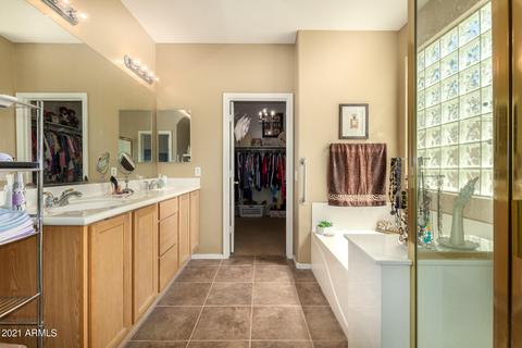 3243 E Canyon Creek Dr, Gilbert, AZ 85295 photo 23