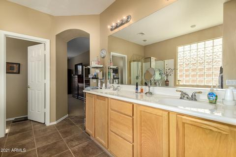 3243 E Canyon Creek Dr, Gilbert, AZ 85295 photo 24