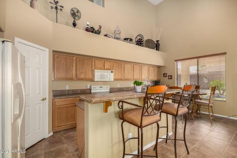 3243 E Canyon Creek Dr, Gilbert, AZ 85295 photo 11