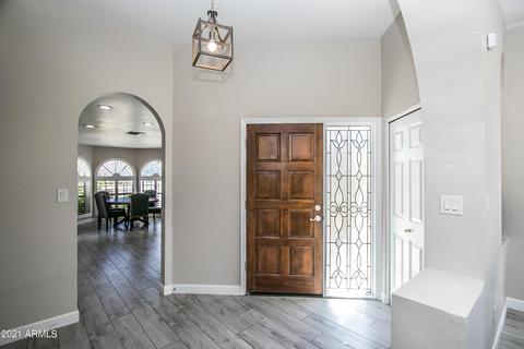 4034 E Round Hill Dr, Phoenix, AZ 85028 photo 5