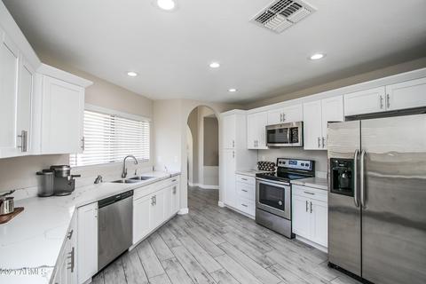4034 E Round Hill Dr, Phoenix, AZ 85028 photo 12