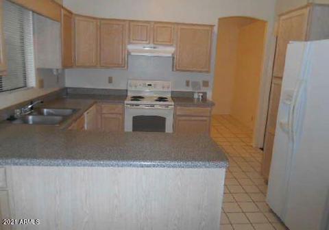 4539 E Amberwood Dr, Phoenix, AZ 85048 photo 3