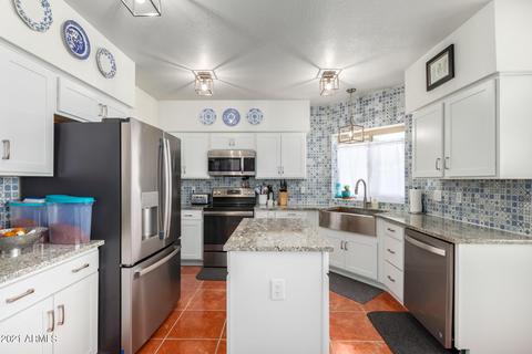 644 E Hearne Way, Gilbert, AZ 85234 photo 12