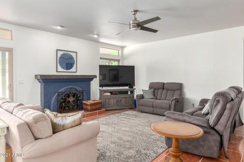 644 E Hearne Way, Gilbert, AZ 85234 photo 6