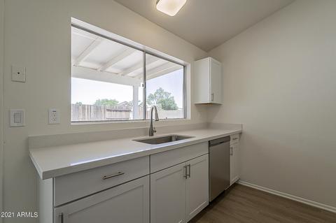 1854 E Grandview Rd, Phoenix, AZ 85022 photo 10