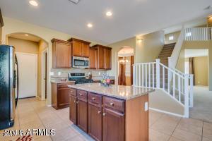 2405 E Rustling Oaks Ln, Phoenix, AZ 85024 photo 12