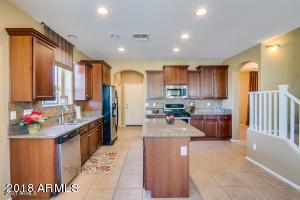 2405 E Rustling Oaks Ln, Phoenix, AZ 85024 photo 13