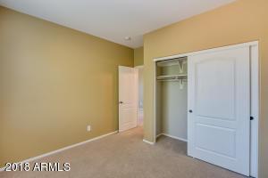 2405 E Rustling Oaks Ln, Phoenix, AZ 85024 photo 21
