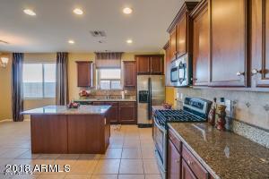 2405 E Rustling Oaks Ln, Phoenix, AZ 85024 photo 5