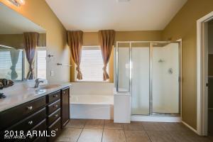 2405 E Rustling Oaks Ln, Phoenix, AZ 85024 photo 30