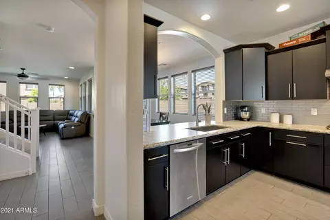 3490 E Indigo St, Gilbert, AZ 85298 photo 4