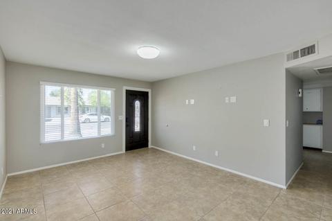 4062 E Aster Dr, Phoenix, AZ 85032 photo 4