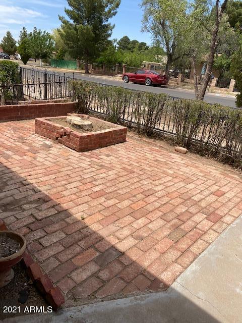 1037 E 4th St, Douglas, AZ 85607 photo 2