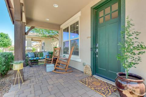 4517 S Volt Ln, Mesa, AZ 85212 photo 2