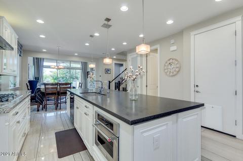 4517 S Volt Ln, Mesa, AZ 85212 photo 11