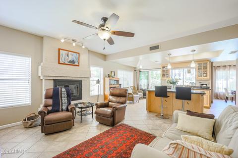 816 E Forest Hills Dr, Phoenix, AZ 85022 photo 10