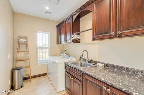 8315 E Palm Ln, Mesa, AZ 85207 photo 27