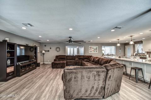 301 N 57th Pl, Mesa, AZ 85205 photo 8