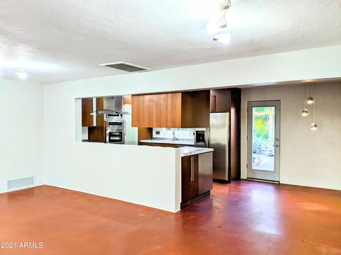 2440 E Fairmount Ave, Phoenix, AZ 85016 photo 9