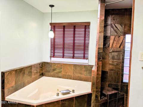 2440 E Fairmount Ave, Phoenix, AZ 85016 photo 10
