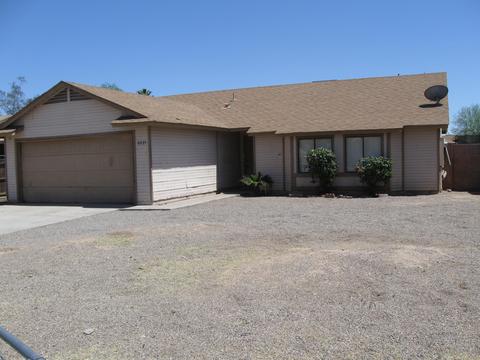 8035 W Mackenzie Dr, Phoenix, AZ 85033 photo 2