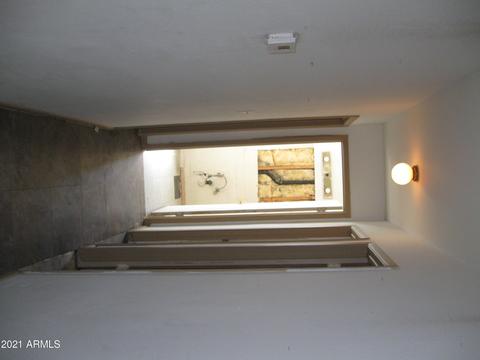 8035 W Mackenzie Dr, Phoenix, AZ 85033 photo 9