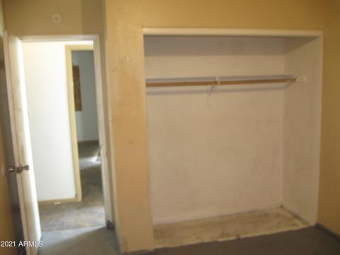 8035 W Mackenzie Dr, Phoenix, AZ 85033 photo 13