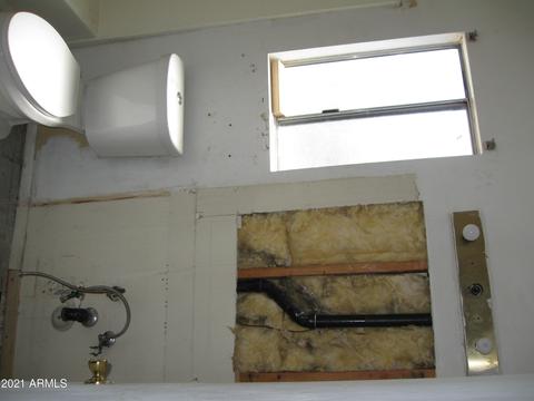 8035 W Mackenzie Dr, Phoenix, AZ 85033 photo 14