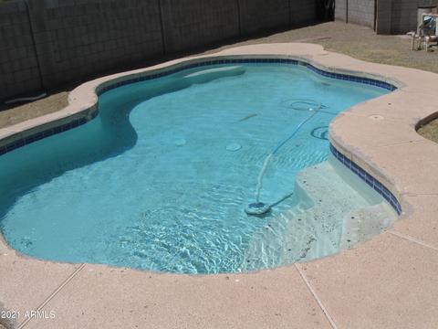 8035 W Mackenzie Dr, Phoenix, AZ 85033 photo 26