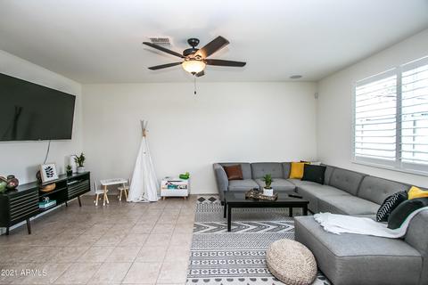 739 E Gary Ln, Phoenix, AZ 85042 photo 5