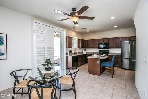 739 E Gary Ln, Phoenix, AZ 85042 photo 9