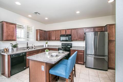 739 E Gary Ln, Phoenix, AZ 85042 photo 11