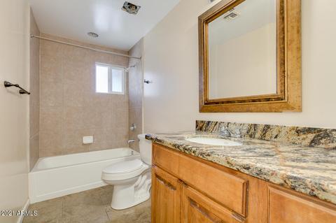 1016 E Desert Ln, Phoenix, AZ 85042 photo 10