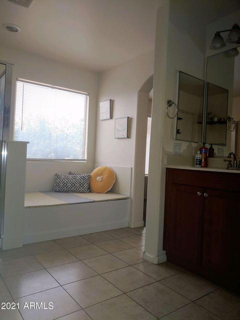 3541 E Liberty Ln, Gilbert, AZ 85296 photo 14